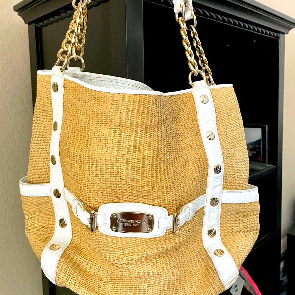 Michael Kors Large Chain Shoulder Straw Tote Bag